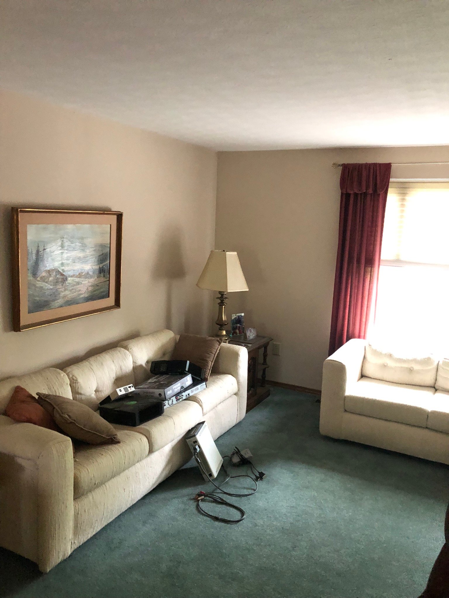 Kitchen before remodel